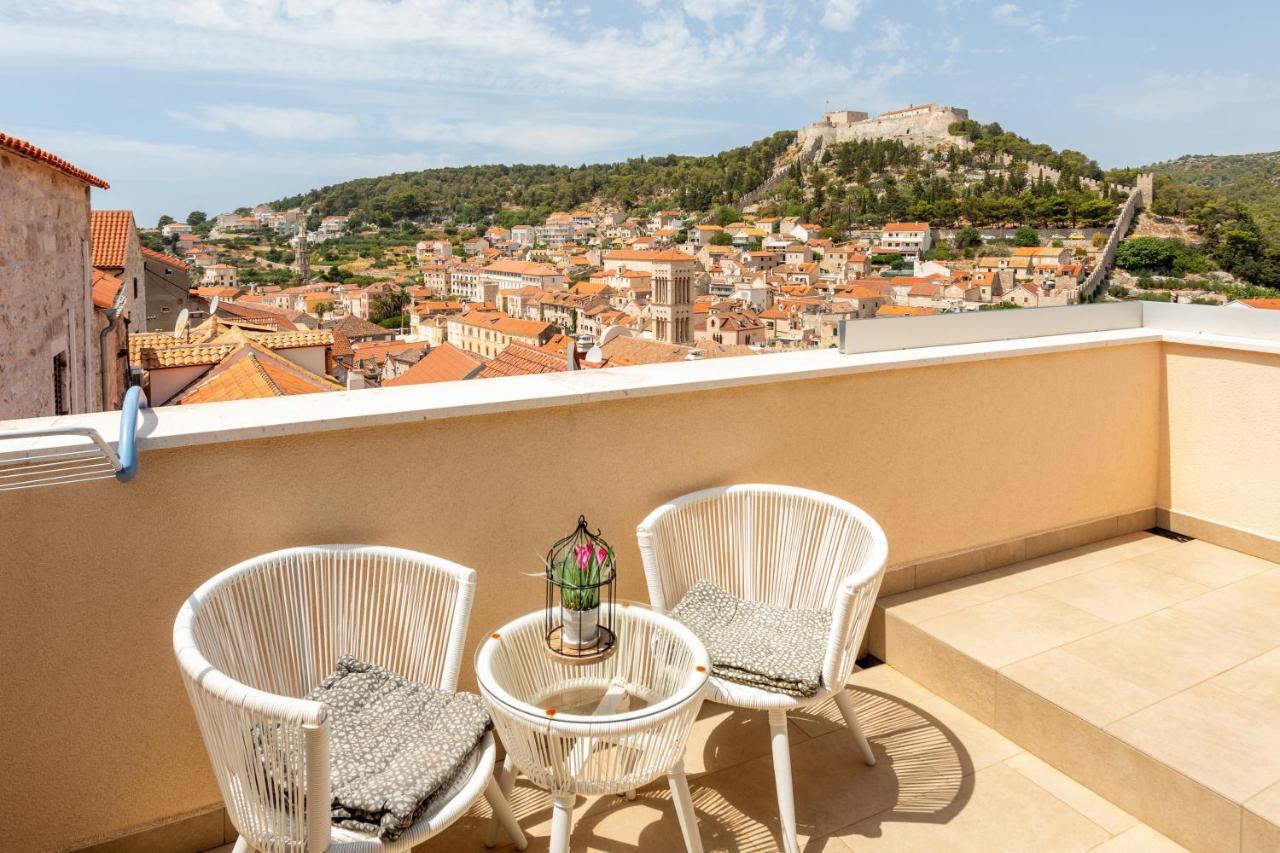 Apartments Ante 2 Hvar Town Esterno foto